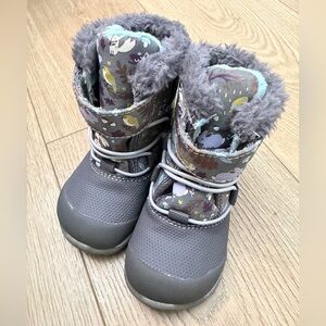 See Kai run size 6T Gilman snow boots insulated waterproof